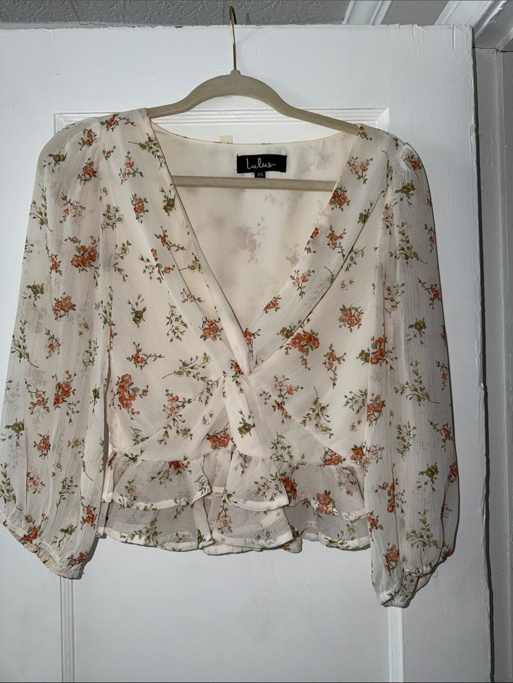 Lulu's Cream Floral Tie-Front Peplum Blouse